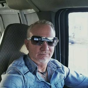 Meet your Posher, Darrin